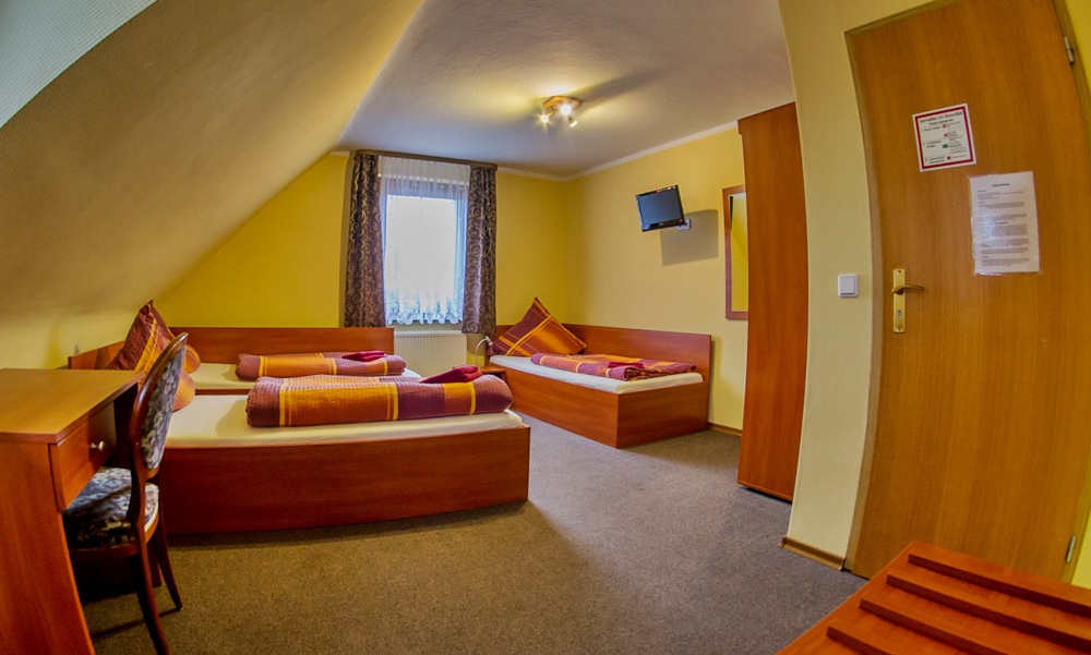 Beispiel Dreibettzimmer